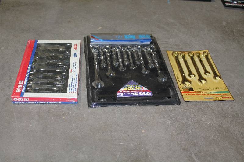 lot 33 image: Lot of (3) Hand Tools - Great Neck 8-Piece Stubby Combo Wrench, Grip 5-Piece Combination Wrenches, Great Neck 11-Piece Combination Wrench Metric