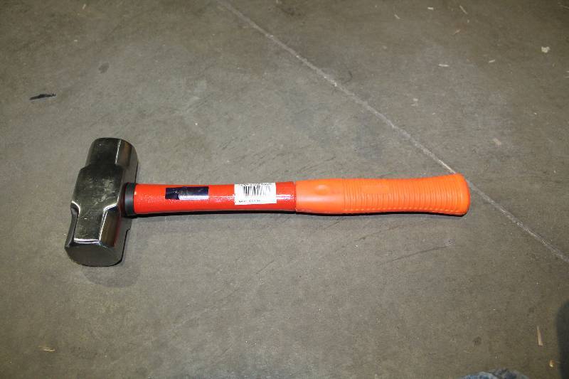 lot 65 image: Neiko 3.3lb. Mirror Polished FG Handle Sledge Hammer