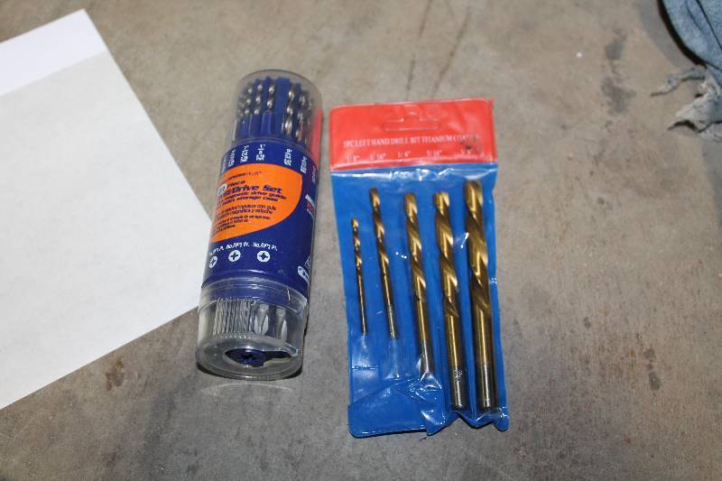 lot 93 image: Lot of (2) Drill Bit Sets - 5-Piece Left Hand ASE, Drillminder 23-Piece ASE