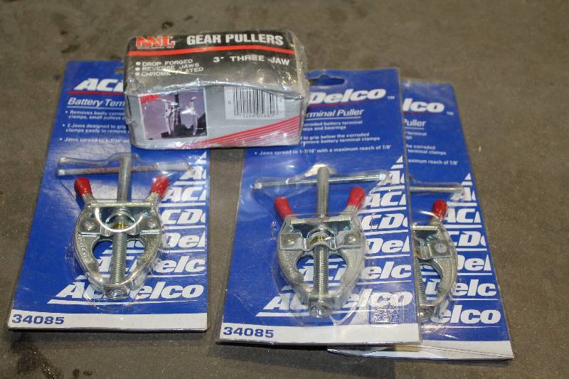 lot 117 image: Lot of (4) Hand Tools - MIT 3-Jaw 3in. Gear Puller, AC Delco Battery Terminal Puller