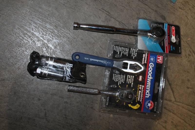 lot 128 image: Lot of (3) Hand Tools - Grip Ratchet, Goodwrench Swivel, Herbrand Tools Socket Sets