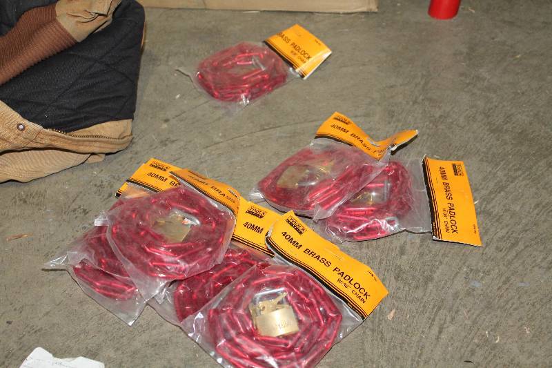 lot 127 image: Lot of (8) Tools Exchange 40mm Brass Padlock w 36in. Chain