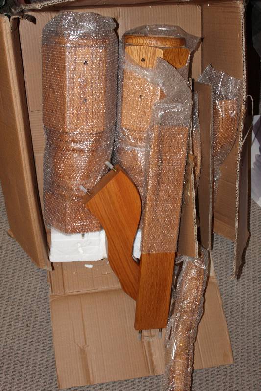 lot 80 image: Double Pedestal Dining Table Base