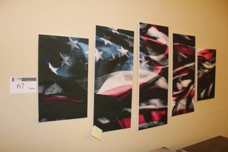 lot 67 image: 5-Panel Canvas Print Wall Art
