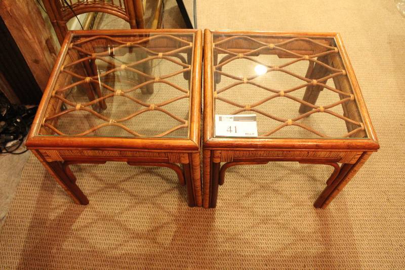 lot 41 image: Lot of (2) Side Tables