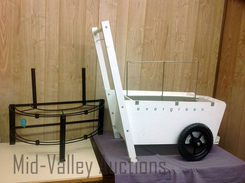 2 Retail Display Units