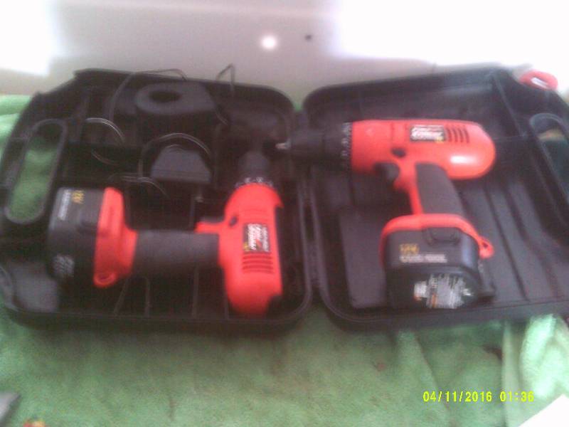 2 BLACK AND DECKER 12 VOLT CORDLESS DRILLS
