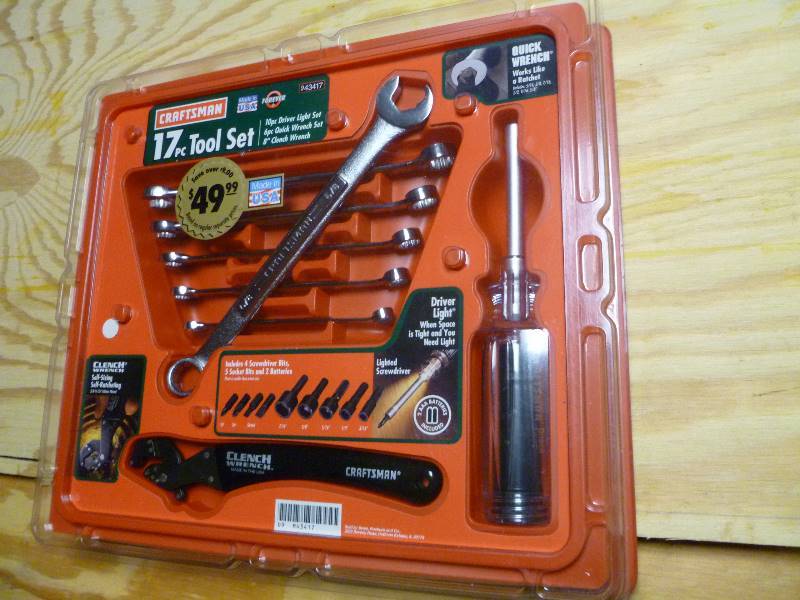 lot 6 image: NOS Craftsman 17 pc Tool Set