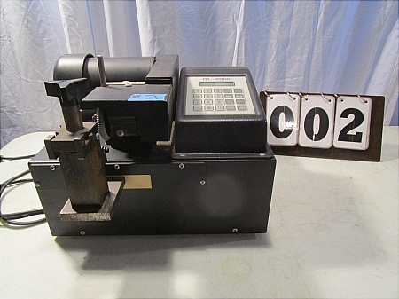 lot 2 image: Industrial Code Machine