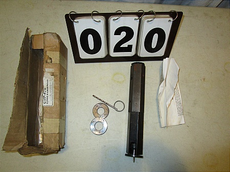 lot 20 image: Major Manufacturing Classic Magnum Puller