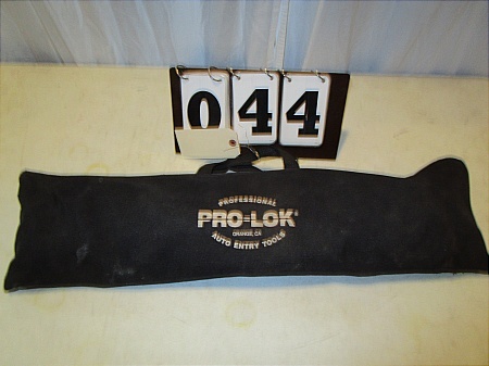 lot 44 image: Pro-Lok Professional Auto Entry Tool Kit