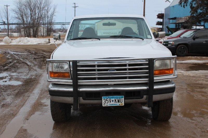 1995 Ford F250 4x4 - 7.3l PowerStroke Diesel - 5 Speed Manual -