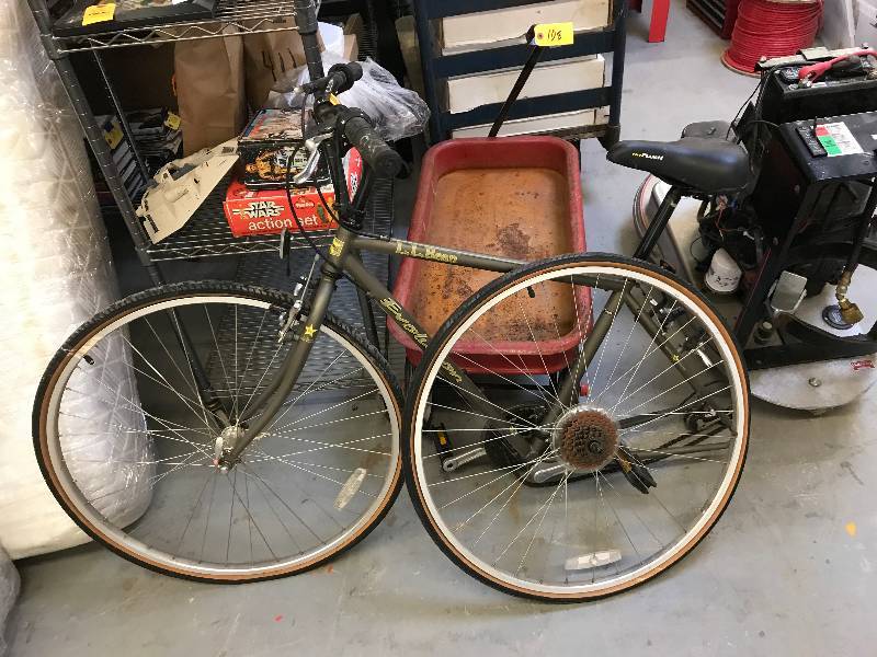 lot 126 image: LL BEAN MOUNTAIN BIKE