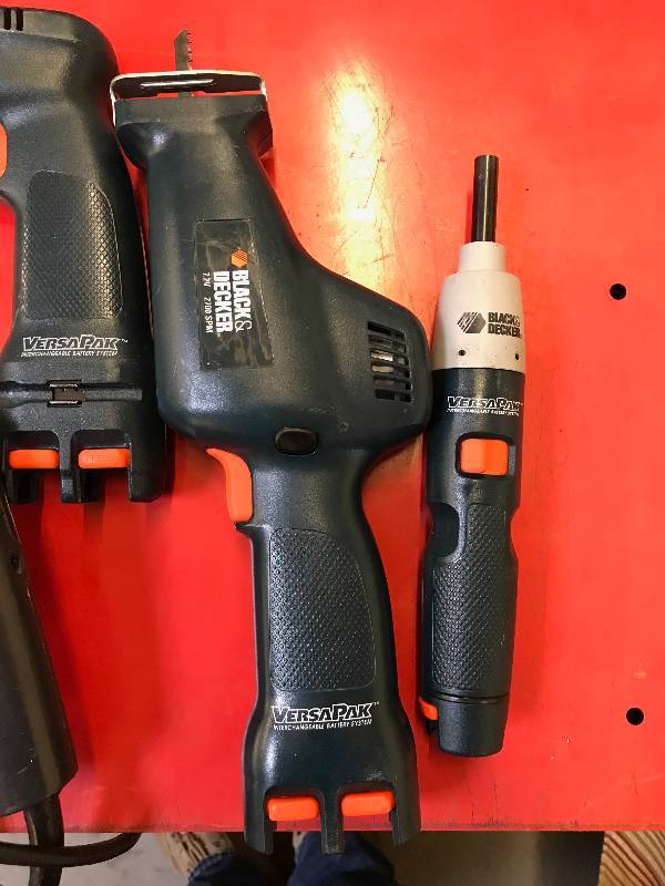 lot 215 image: LOT OF 6 POWER HAND TOOLS