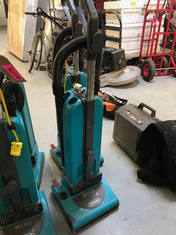 lot 213 image: 4 TENNANT COMMERCIAL VACUUM CLEANERS