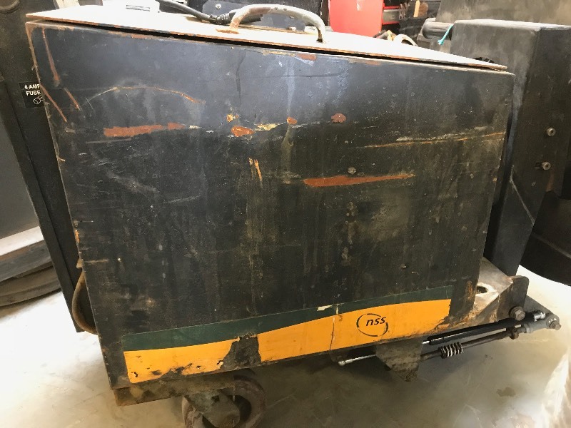 lot 234 image: NSS FLOOR CLEANER MACHINE