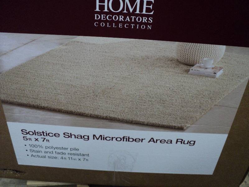 lot 32 image: Home Decorator Collection 5x7 foot ...