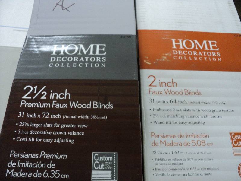 lot 94 image: Home Decorator Collection 31 wide ...