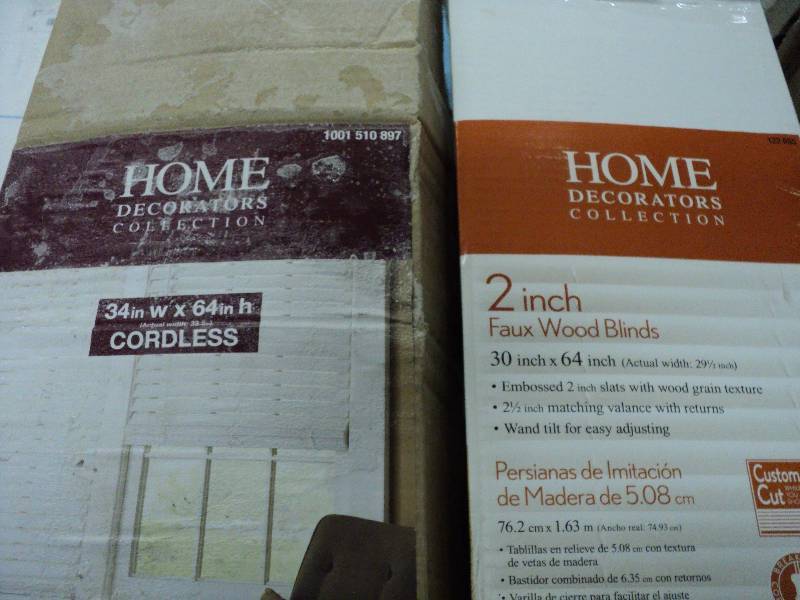 lot 96 image: Home Decorator Collection 34 x 30 i...