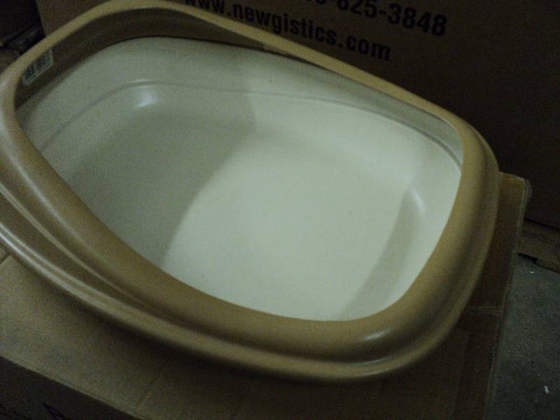 lot 173 image: Beco Trey eco-friendly litter tray...