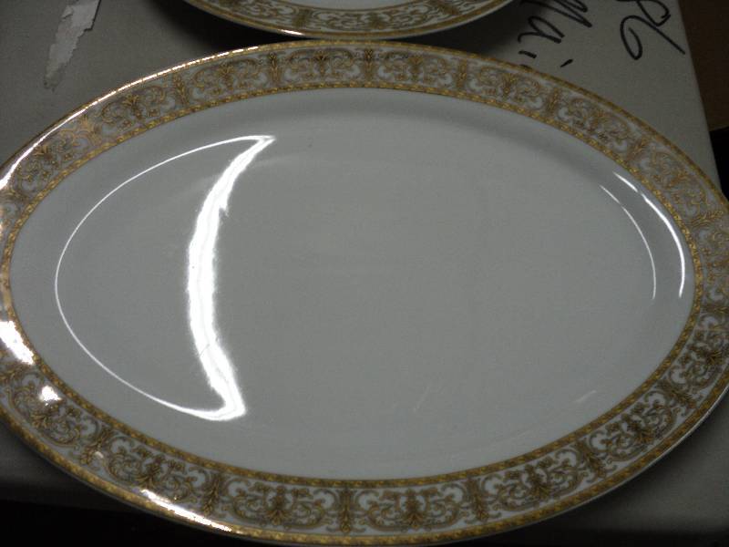 lot 196 image: Royal Vienna set of dishware servic...
