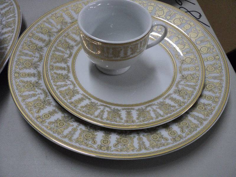 lot 197 image: Partial set of Savoy Home China for...