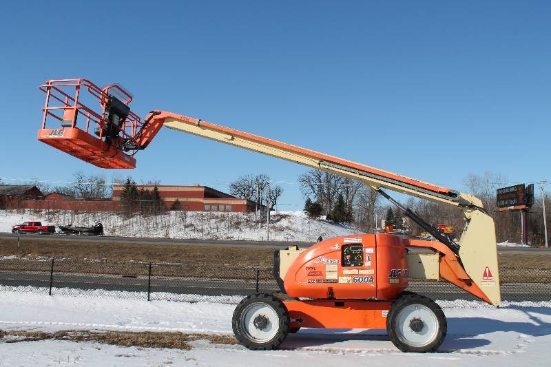 JLG 600 A Articulating Boom Lift