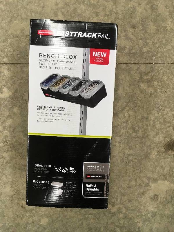 Rubbermaid FastTrack Bench Blox Storage Kit (5-Pack) brand new