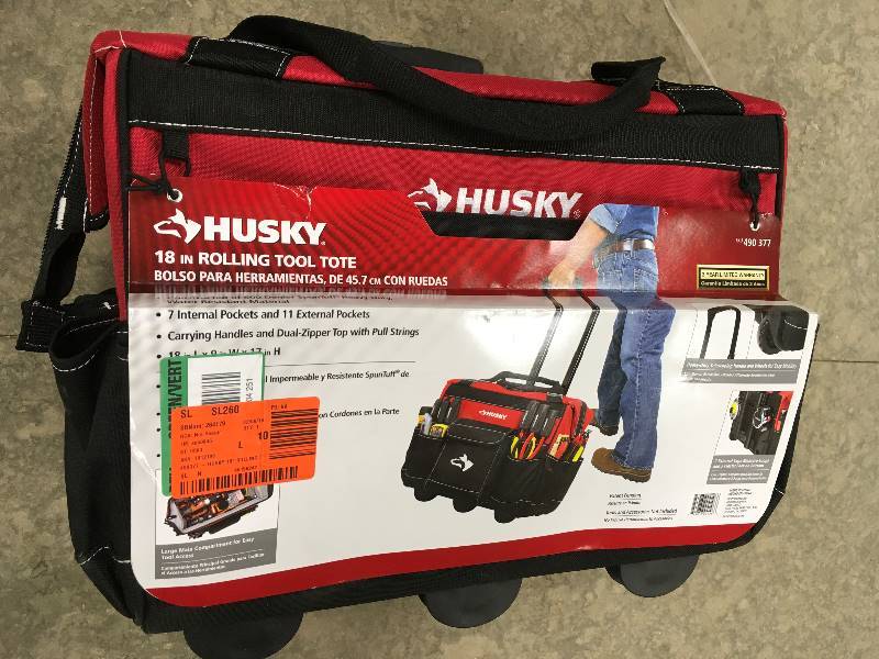 Husky 18 in. Rolling Tool Tote in good condition