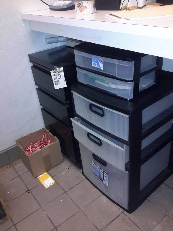 lot 35 image: 3 drawer desk cabinet.. 5 Drawer Plastic Cabinet.. Box of Red Crayons