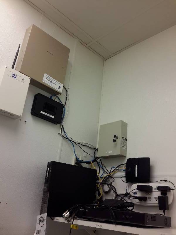 lot 73 image: ADT Security System.. Includes all..    Includes 6, Cameras, 2 motion detectors, Key Pad.. , Monitor, Keyboard and mouse. Untested, but it was being used.