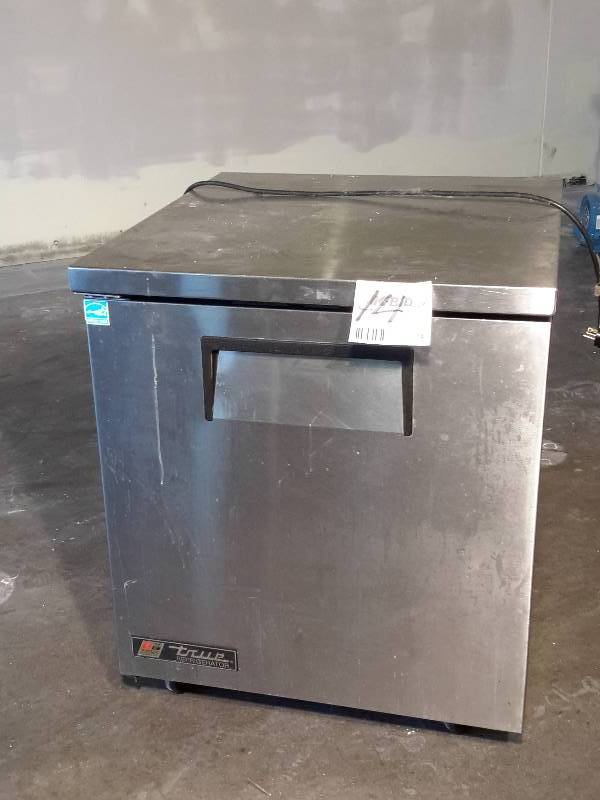 lot 14 image: True Refrigerated Cabinet with work surface.. NSF