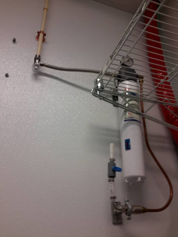lot 86 image: Water Filter System.