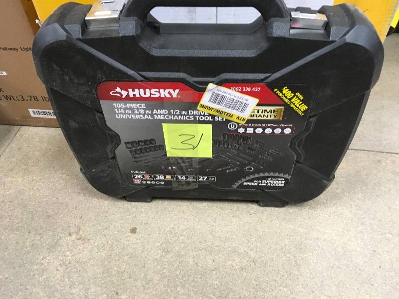 Husky 14 in., 38 in. and 12 in. Drive 100 Postion Universal SAE and Mertic Mechanics Tool Set (105 Piece) open box not used