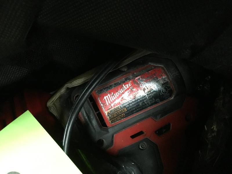Milwaukee M18 18-Volt Lithium-Ion Brushless Cordless 14 in. Impact Driver Kit in good working condition