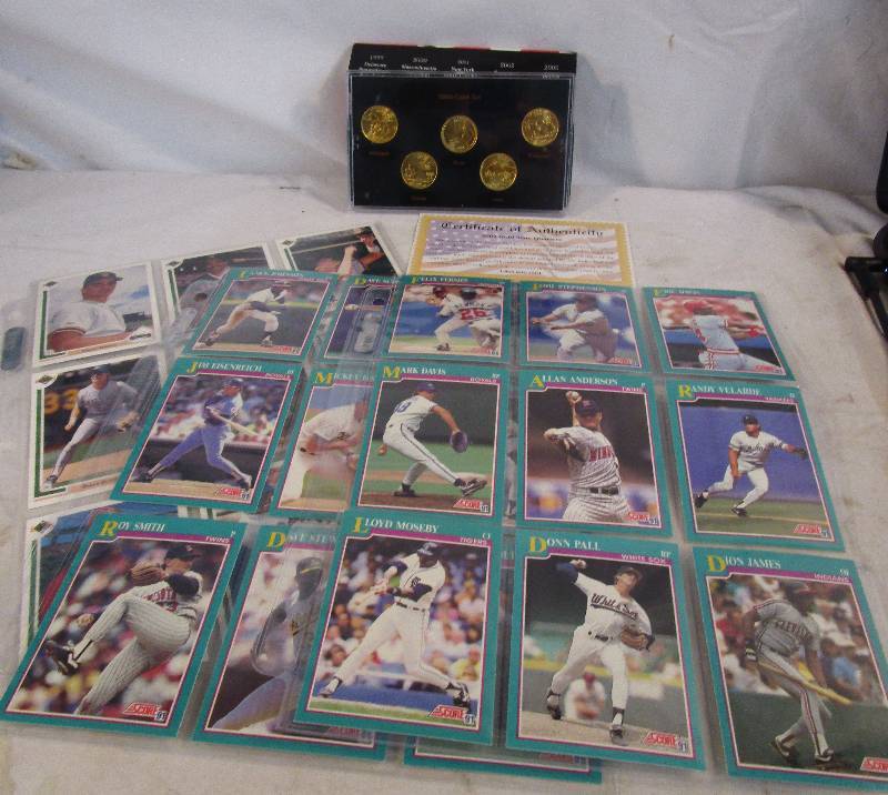 lot 16 image: 2004 Gold Edition Quarters Set and Baseball Collector Cards