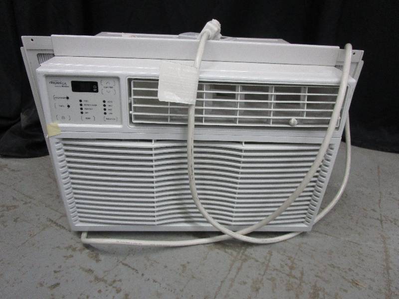 lot 43 image: Air Conditioner with Remote