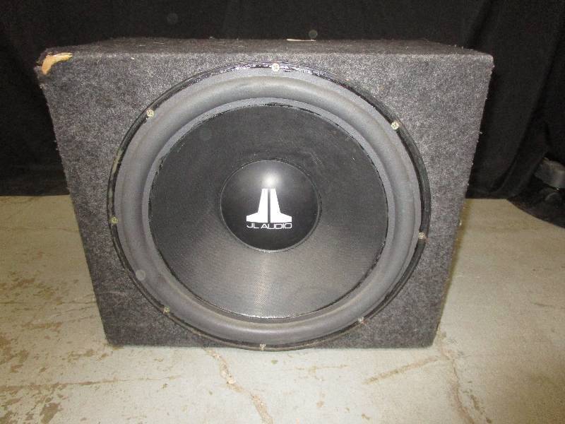lot 51 image: Speaker