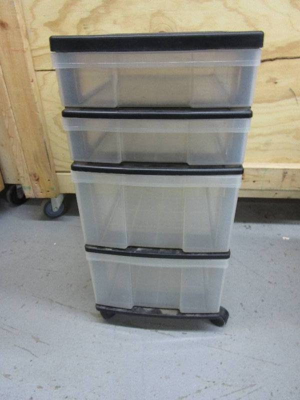 lot 52 image: Organizer Cart with Drawers