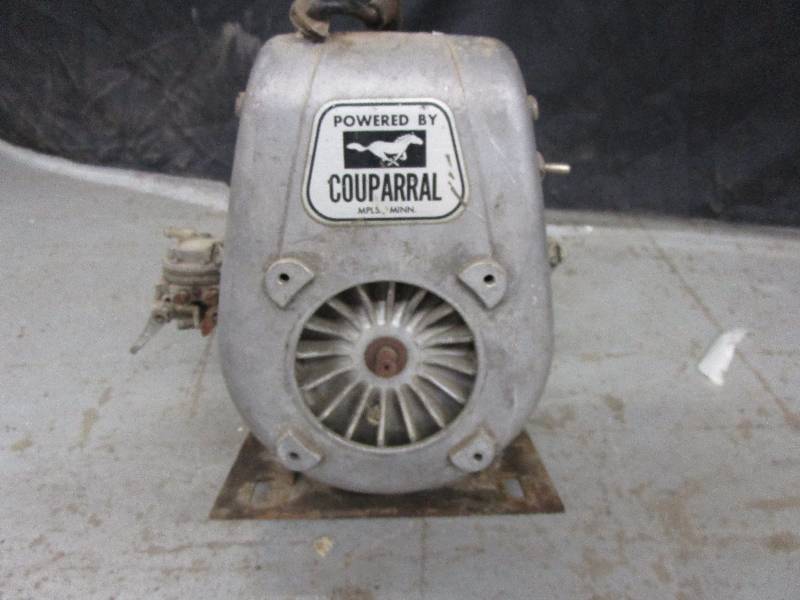 lot 71 image: 2 Cycle Engine