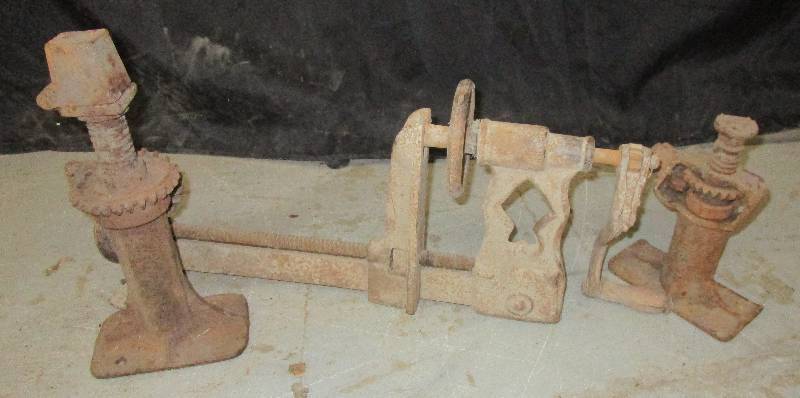 lot 86 image: Various Jacks