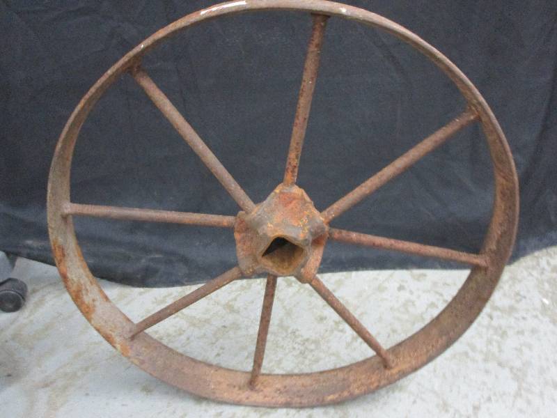 lot 98 image: Old Wheels