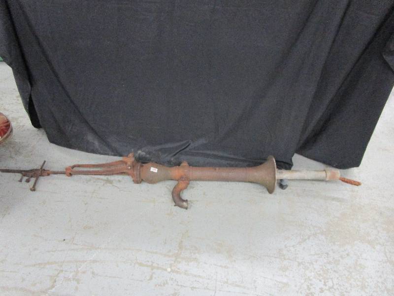 lot 112 image: Vintage Windmill Pump-5 ft-Made in Oshkosh USA