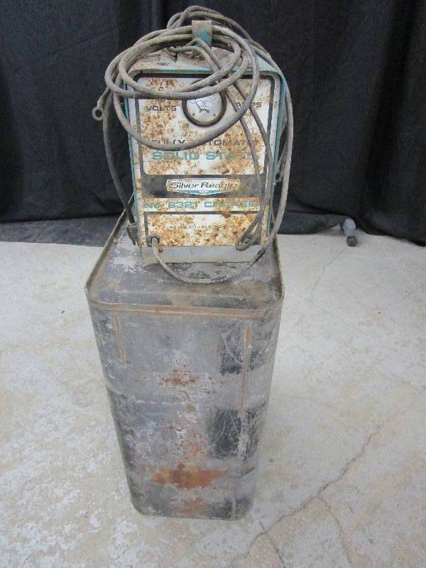 lot 130 image: Gas Tank & Battery Charger-Plugged in & Turns On-Hums