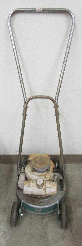lot 140 image: Sensation Reversable Push Mower-3 hp-Parts Only