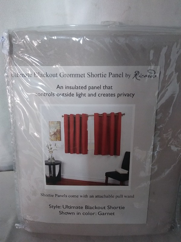 Ultimate blackout Grommet Shortie panel by Ricardo