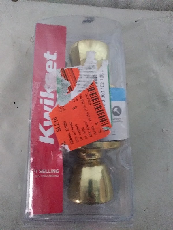 Kwikset bed and bathroom door handle