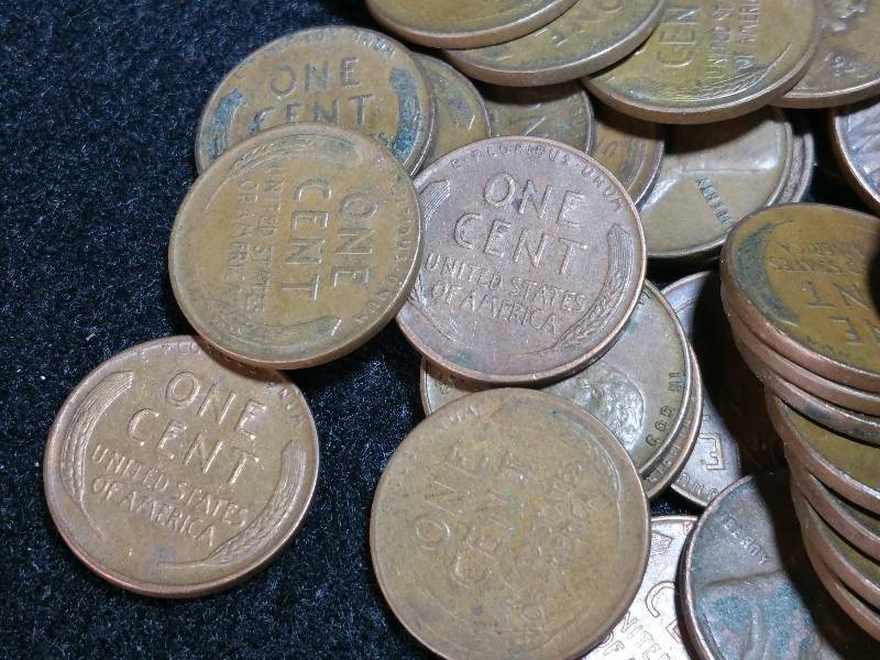 (69) Lincoln Wheat Cents