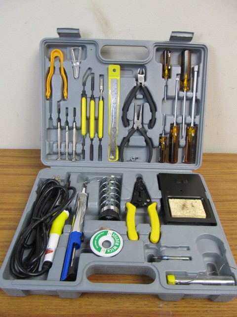 lot 45 image: NICE Electrical Tool Kit wCase