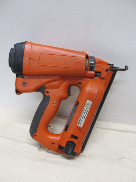 lot 101 image: PASLODE Cordless Angled Finish Nailer
